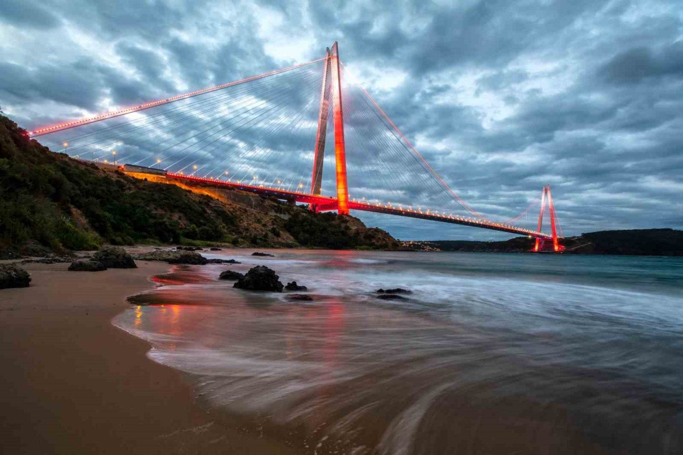 Ulaştırma ve Altyapı Bakanı Abdulkadir Uraloğlu, son 23 yılda 488