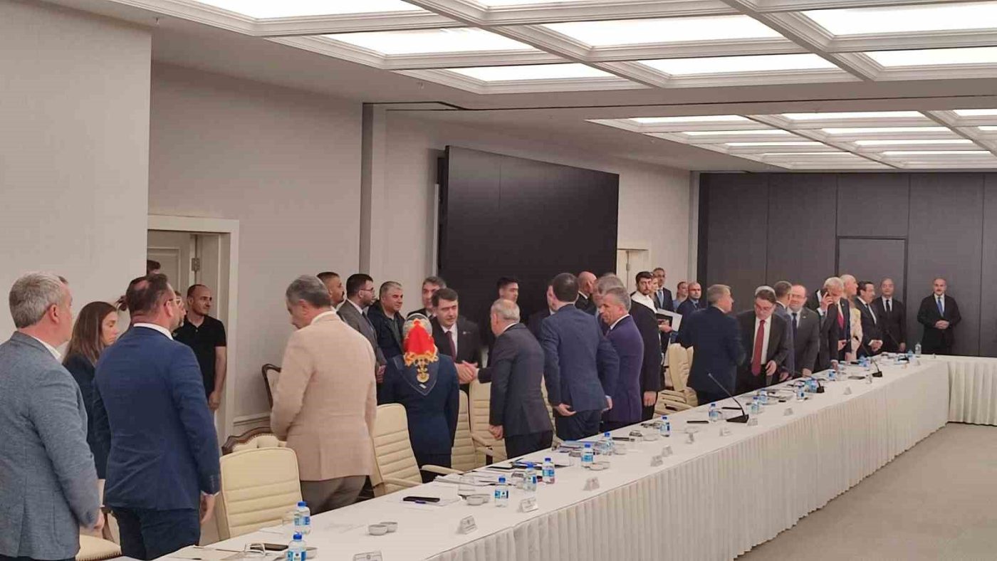 Ankara Valisi Vasip Şahin, İl Hayvan Hakları Komisyonu toplantısında yaptığı