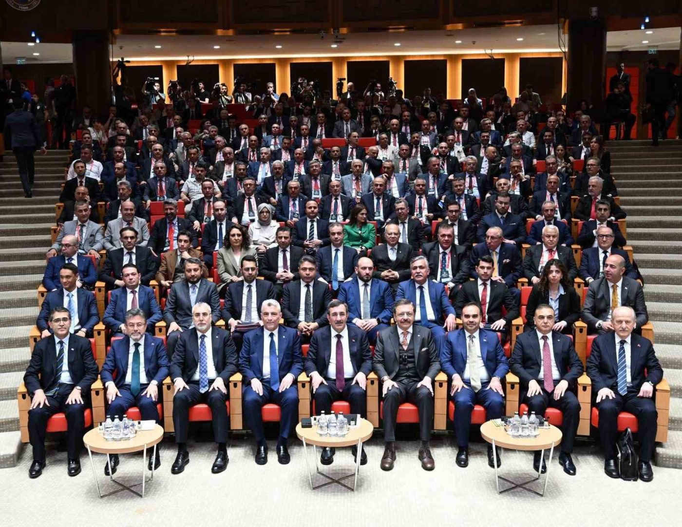 Cumhurbaşkanı Yardımcısı Cevdet Yılmaz, “Enflasyon oranı düştükçe Türkiye farklı bir