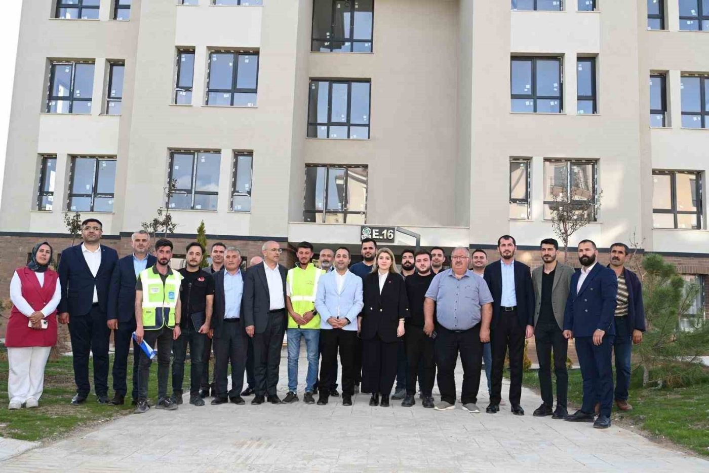 AK Parti Malatya Milletvekilleri İnanç Siraç Kara Ölmeztoprak ve Abdurrahman
