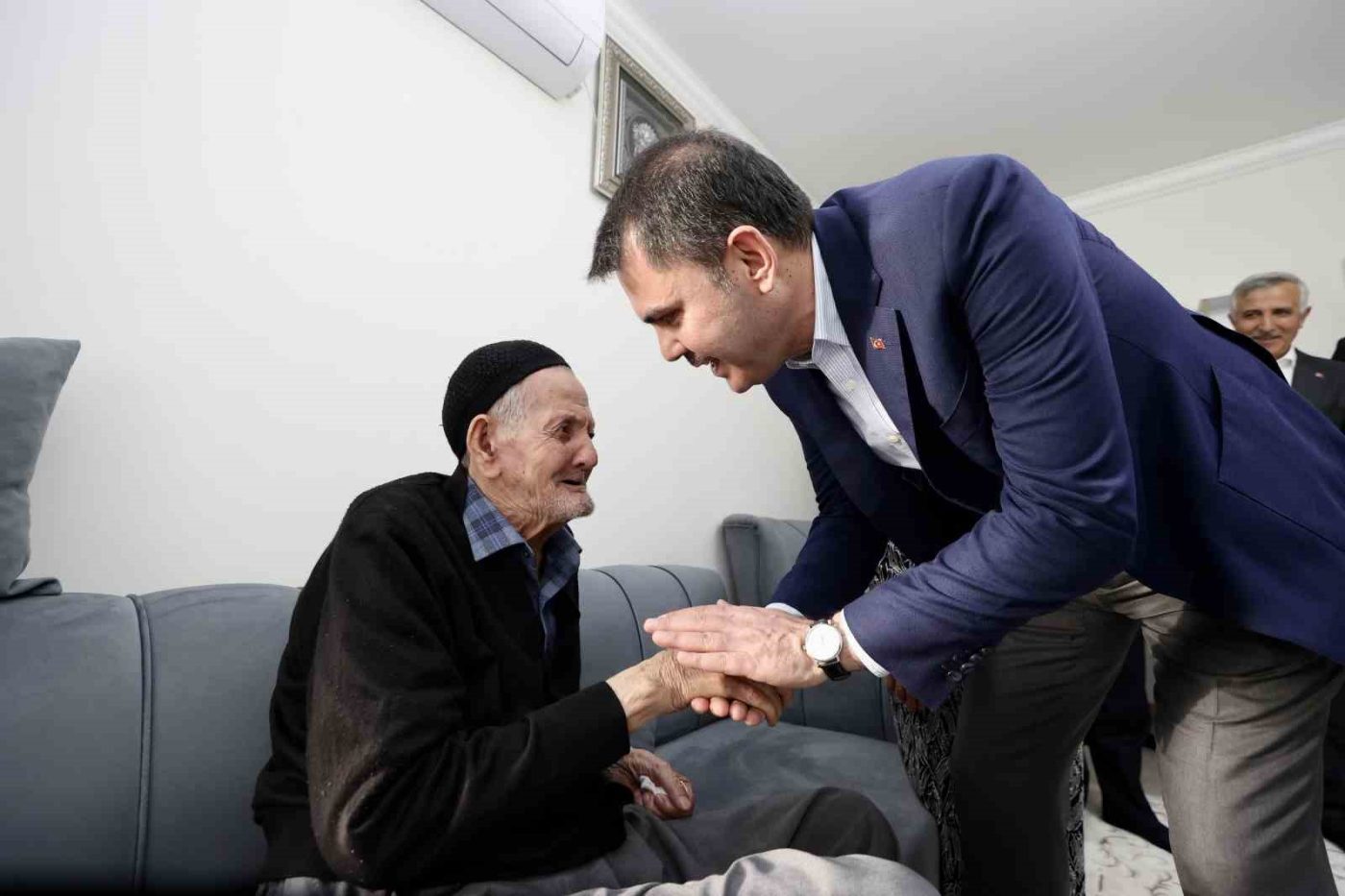 Kahramanmaraş ziyaretinde konuşan Çevre, Şehircilik ve İklim Değişikliği Bakanı Murat