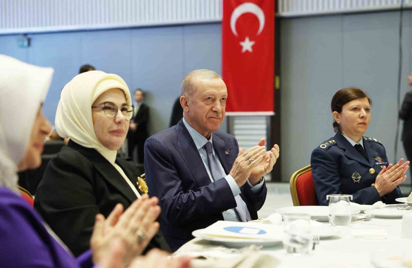 Cumhurbaşkanı Recep Tayyip Erdoğan’ın eşi Emine Erdoğan, “Anneyle Güçlü Aile,