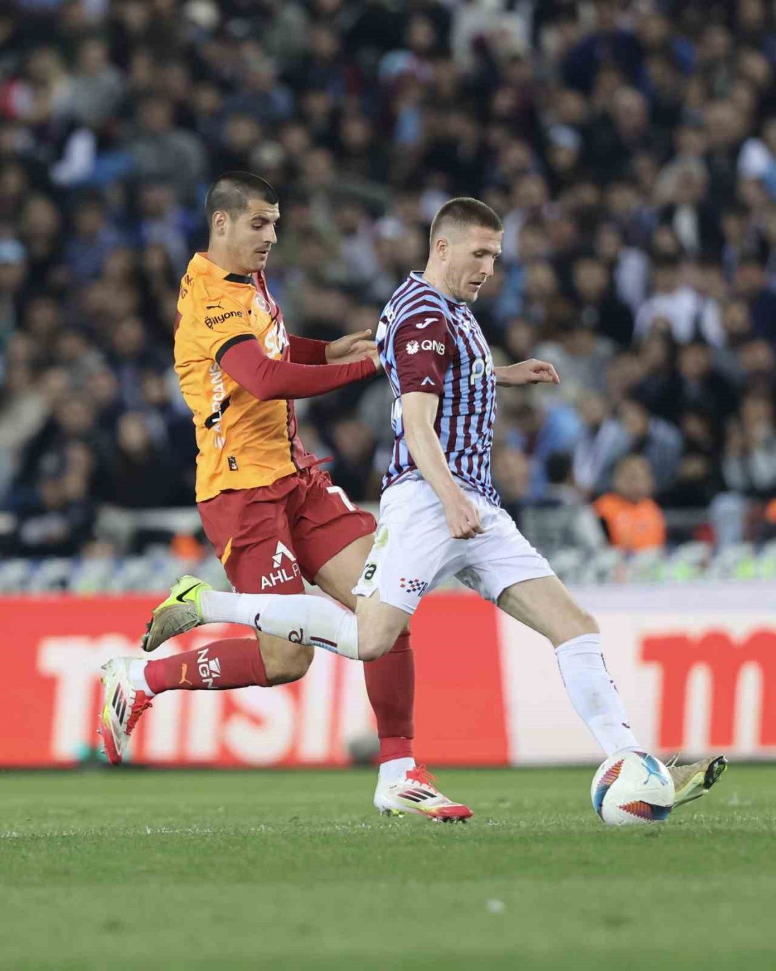 Galatasaray, Trabzonspor’a konuk olduğu son 6 karşılaşmada 3 galibiyet, 3