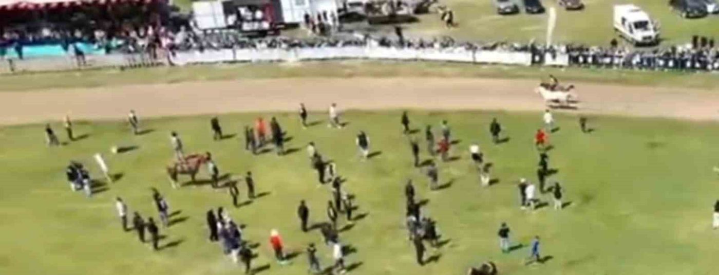 Balıkesir’in Altıeylül ilçesine bağlı Yakupköy’de ilk kez düzenlenen Kaymak Festivali