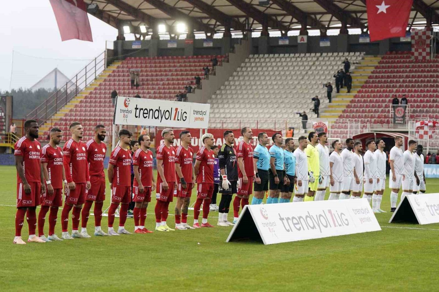 Trendyol 1. Lig’in 38. ve son haftasında Ümraniyespor, konuk ettiği