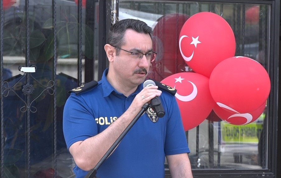 Emniyet Genel Müdürlüğü ‘Göreneller Görme Engelli Okulu’nda öğrenciler için etkinlik
