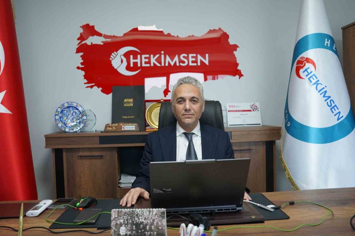 HEKİMSEN Genel Başkanı Dr. Adil Kurban, hazırlanan Hekimlik Meslek Kanun