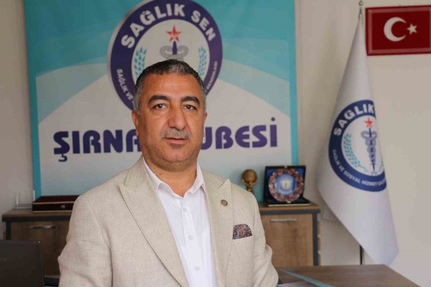 Sağlık-Sen Şırnak Şube Başkanı Sabgatullah Anmal, “Sağlık hizmeti aksamamalı, sendikal
