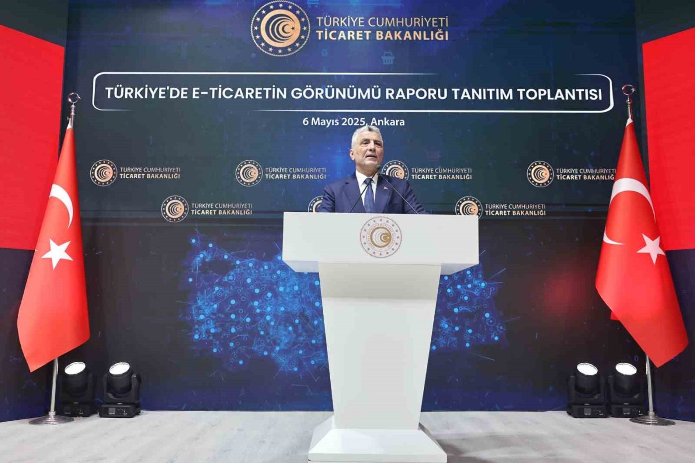 Ticaret Bakanı Ömer Bolat, “2024 yılı itibariyle Türkiye’de, e-ticaret hacmi