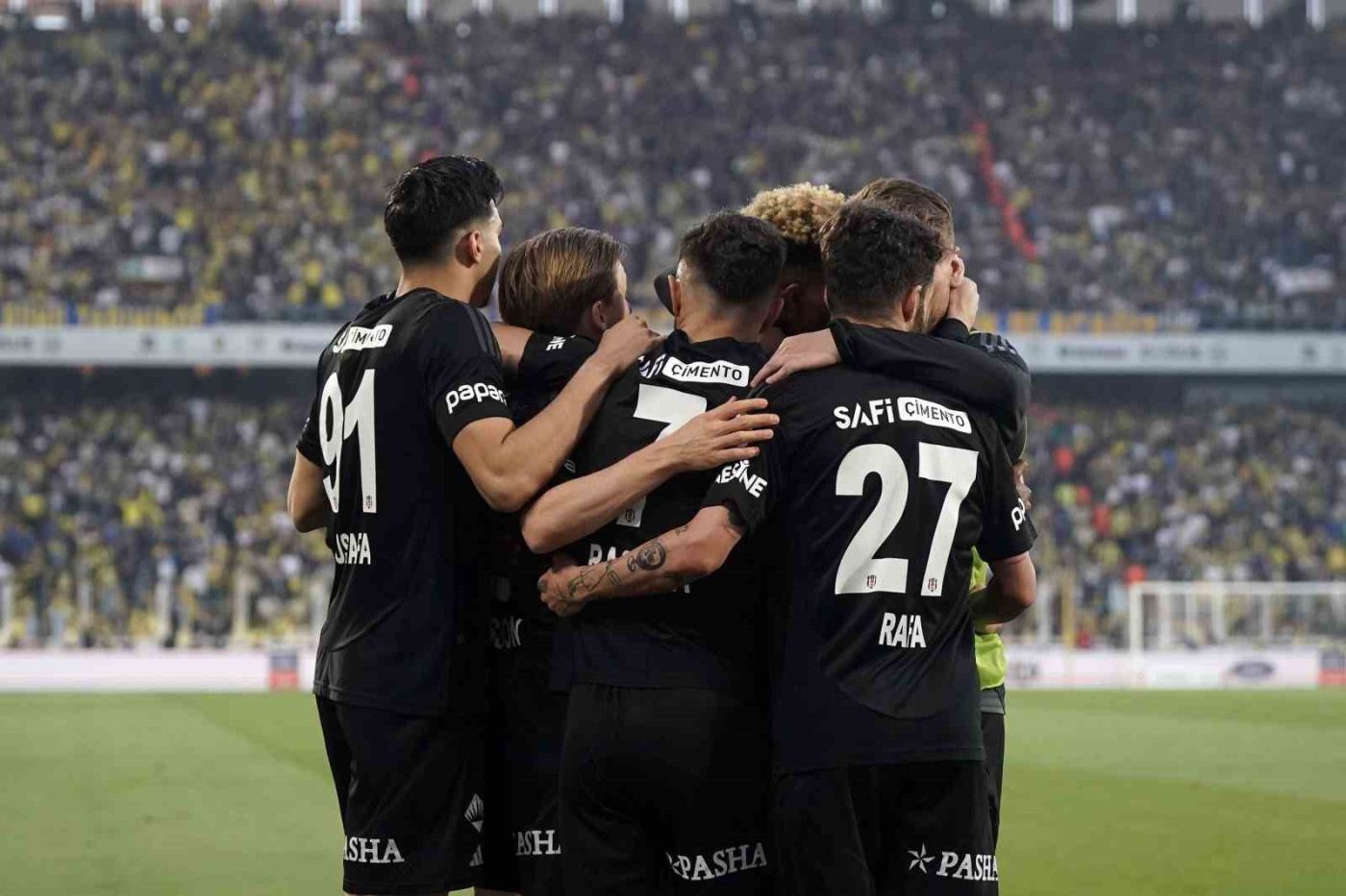 Beşiktaş, bu sezon Galatasaray ve Fenerbahçe ile Trendyol Süper Lig’de