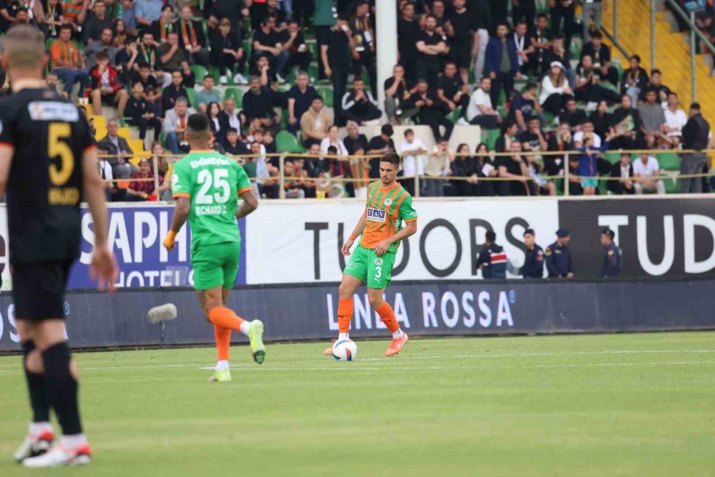 Trendyol Süper Lig’in 34. haftasında Alanyaspor, sahasında karşılaştığı Kayserispor ile