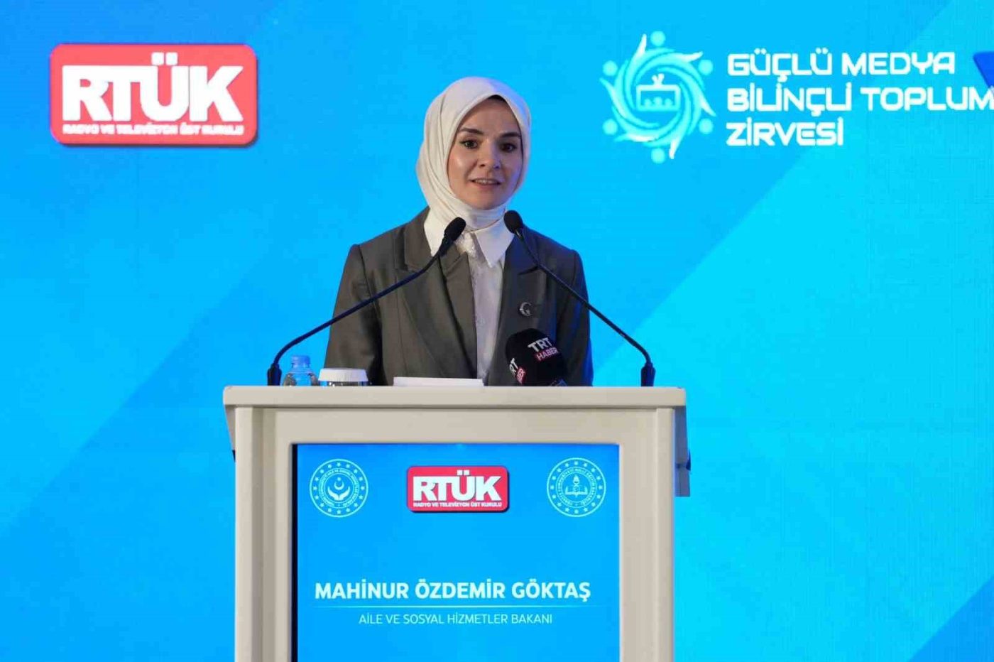 Aile ve Sosyal Hizmetler Bakanı Mahinur Özdemir Göktaş, “Geçmişte medyanın