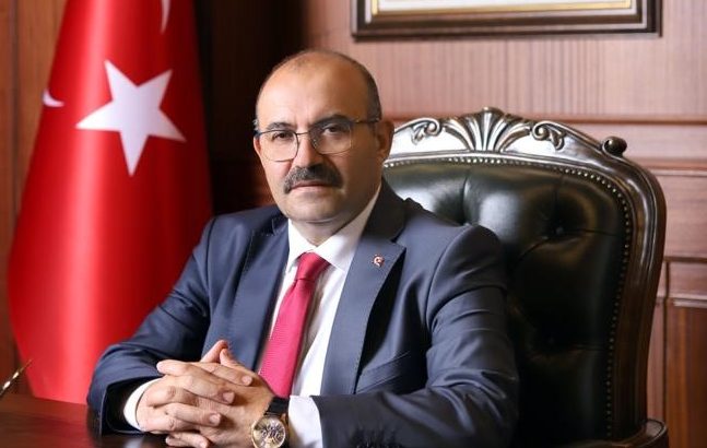 Balıkesir Valisi İsmail Ustaoğlu, 1 Mayıs Emek ve Dayanışma Günü’nde