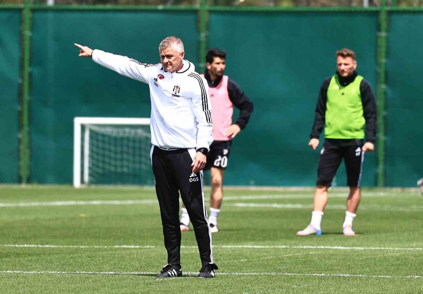 Beşiktaş, Trendyol Süper Lig’in 34. haftasında Fenerbahçe ile deplasmanda oynayacağı