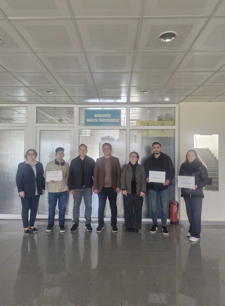 Balıkesir Üniversitesi Burhaniye Meslek Yüksekokulunda Tubitak 2209-A Üniversite Öğrencileri Araştırma
