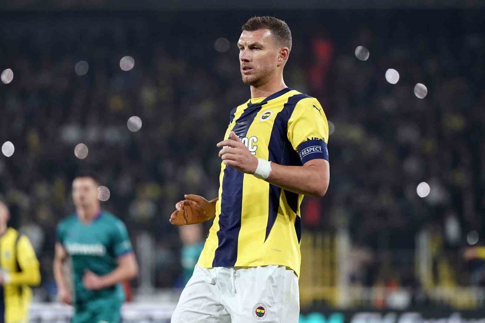 Trendyol Süper Lig’in 34. haftasında Fenerbahçe ile Beşiktaş arasında oynanacak