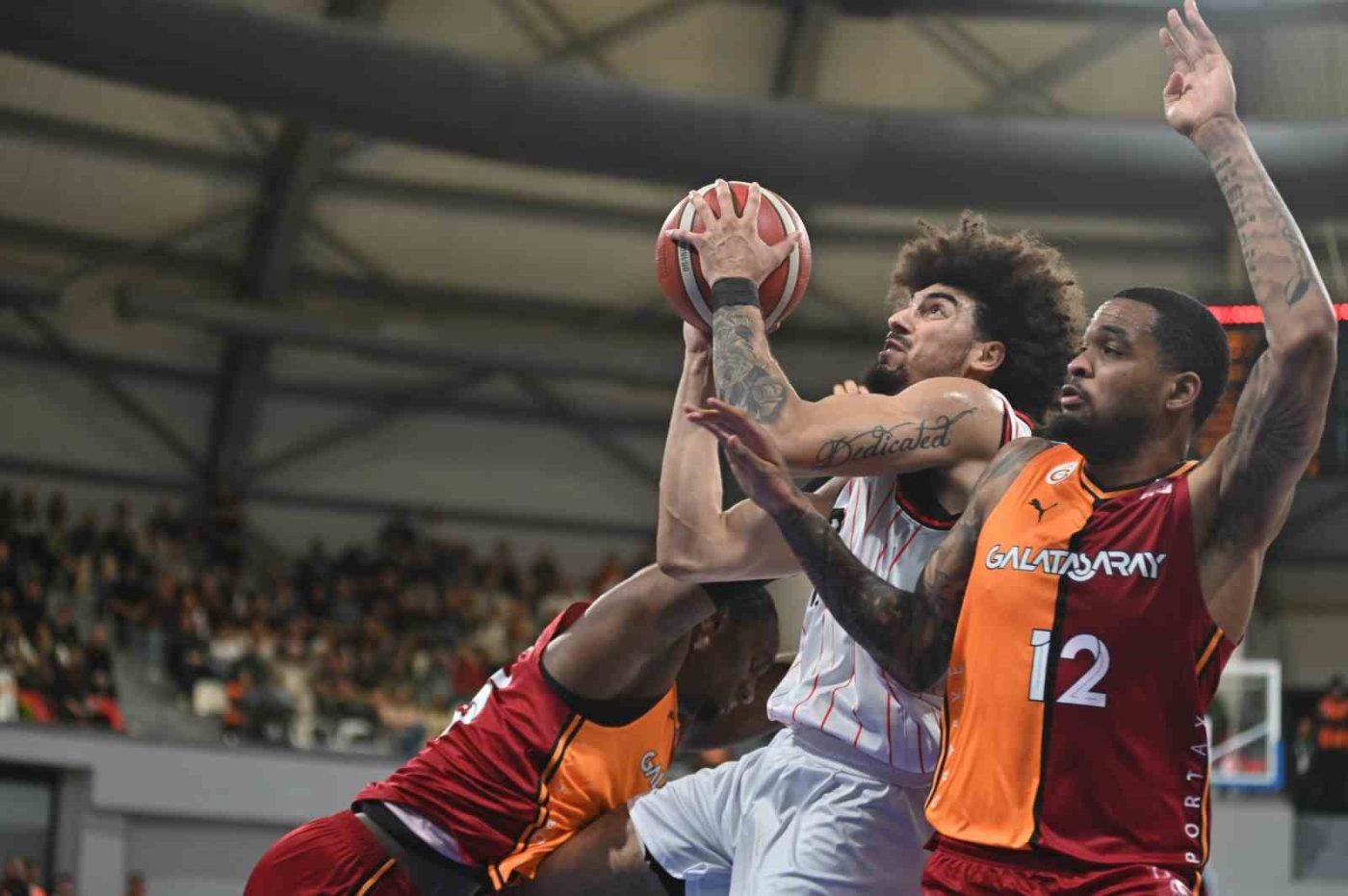 Türkiye Sigorta Basketbol Süper Ligi’nin 28. haftasında Manisa Basket, sahasında