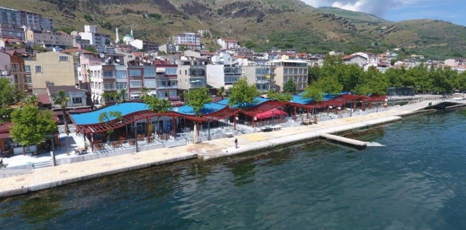 MARMARA’DA YENİ ÇAY BAHÇELERİ AÇILIYOR