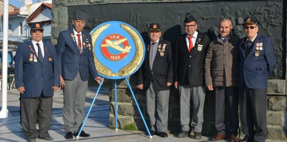 AYVALIK’TA THK’NIN 95. KURULUŞ YIL DÖNÜMÜNÜ TÖRENİ