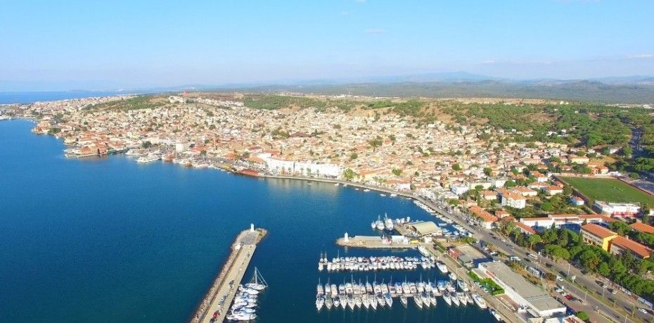 BELEDİYE BAŞKANI’NDAN TATİLCİLERE UYARI ‘AYVALIK’A GELMEYİN’