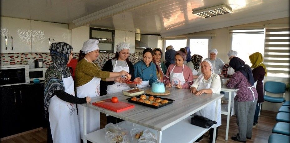 Altıeylül Belediyesi bünyesinde devam