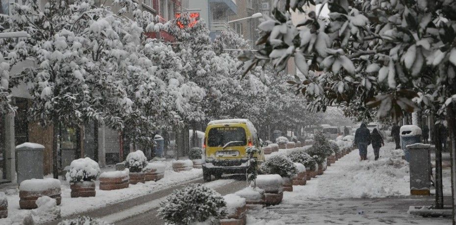 KUVVETLİ SAĞANAK VE KAR YAĞIŞI GELİYOR