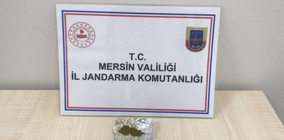 MERSİN’DE JANDARMA UYUŞTURUCU KULLANIMINA GÖZ AÇTIRMIYOR