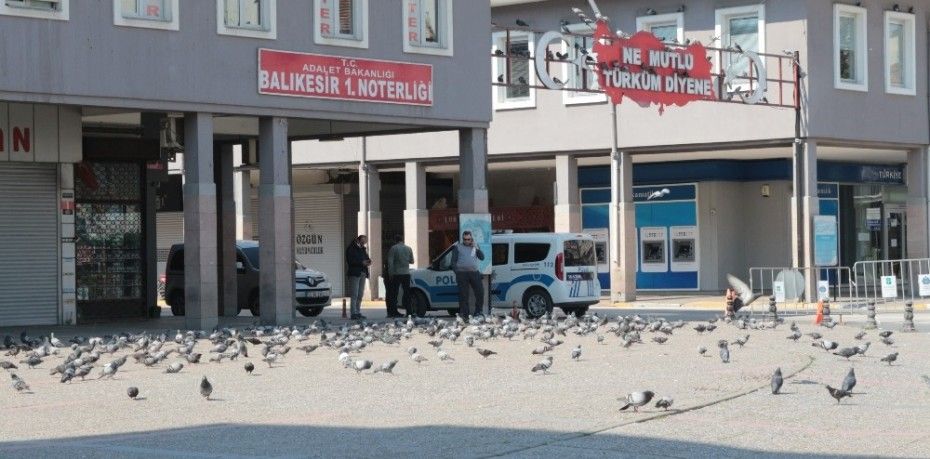 BALIKESİR VALİSİ ERSİN YAZICI ‘SONA GELDİK BİRAZ DAHA SABIR’