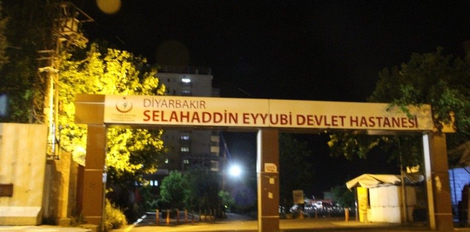 Diyarbakır’da öğle saatlerinde trafik