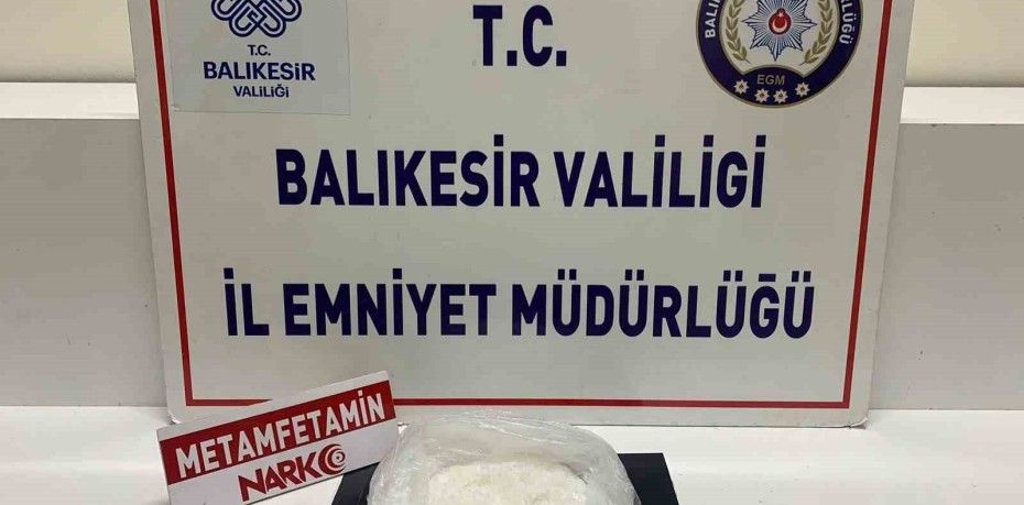 DİREKSİYON HAZNESİNE SAKLANAN UYUŞTURUCUYU ‘CASH’ BULDU