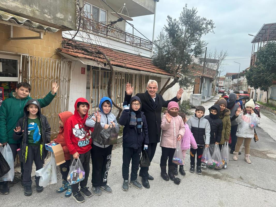 Sakarya mahallesinde neşe bakkaliyesi