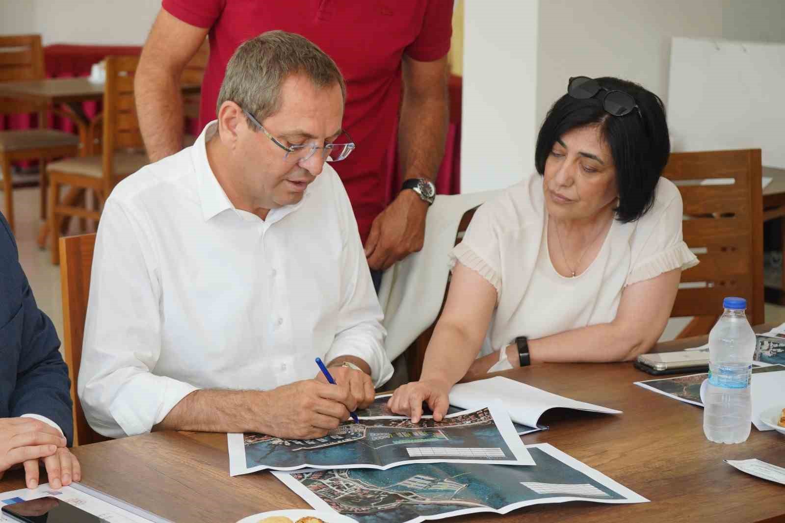 Ayvalıklı küçük balıkçılara “barınak” müjdesi