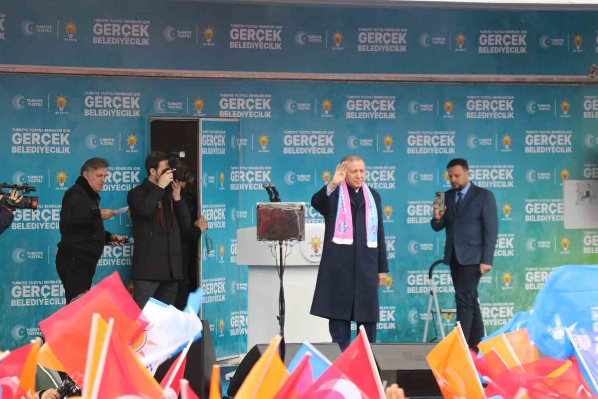 Cumhurbaşkanı Erdoğan: “Türkiye istikrar adası”