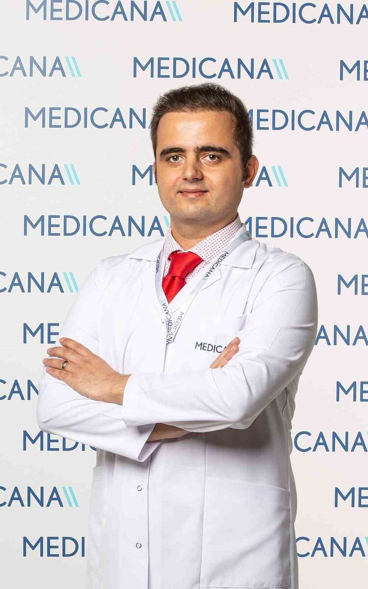 Dermatoloji Uzmanı Dr. Oğuz