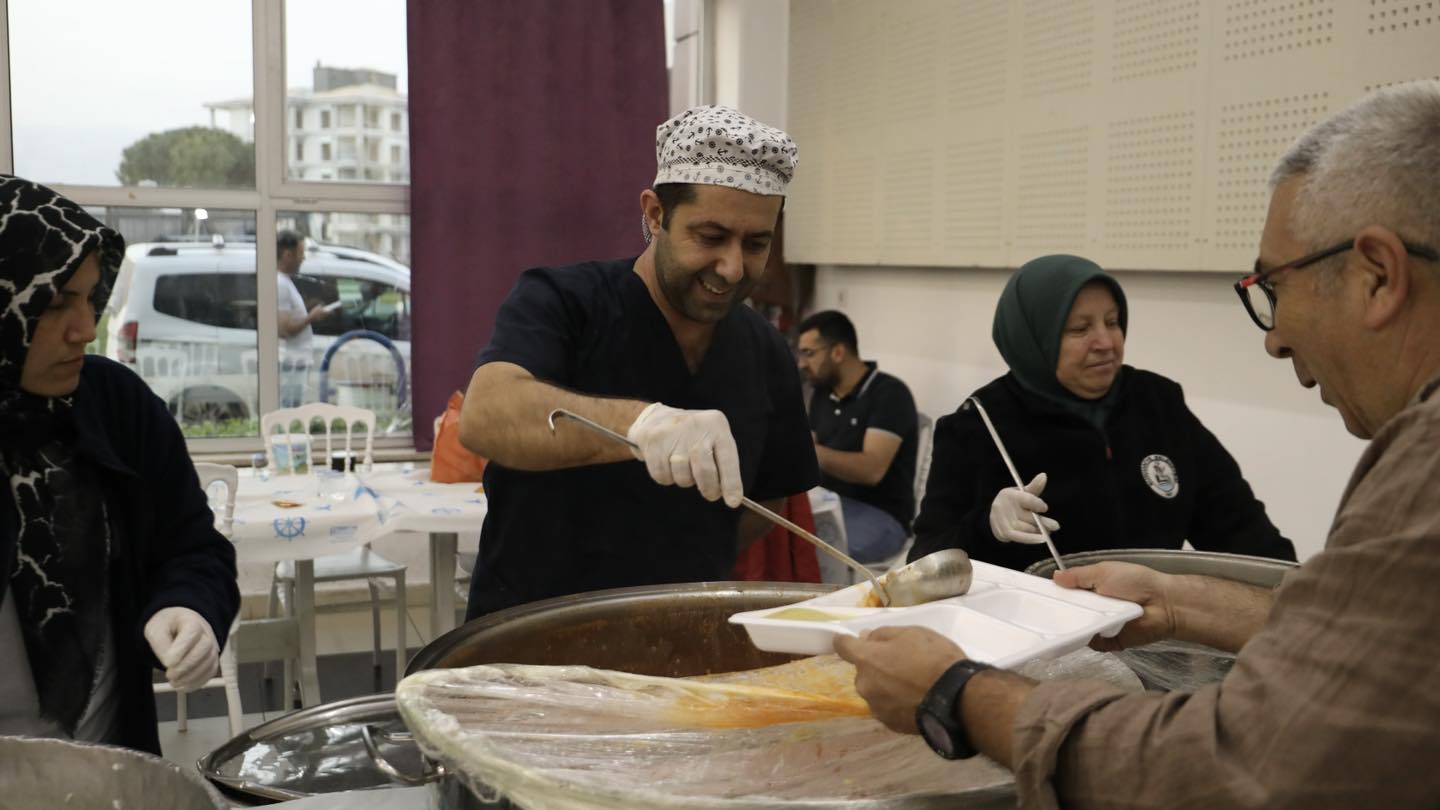 Ramazan'ın 23. gününde, Burhaniye