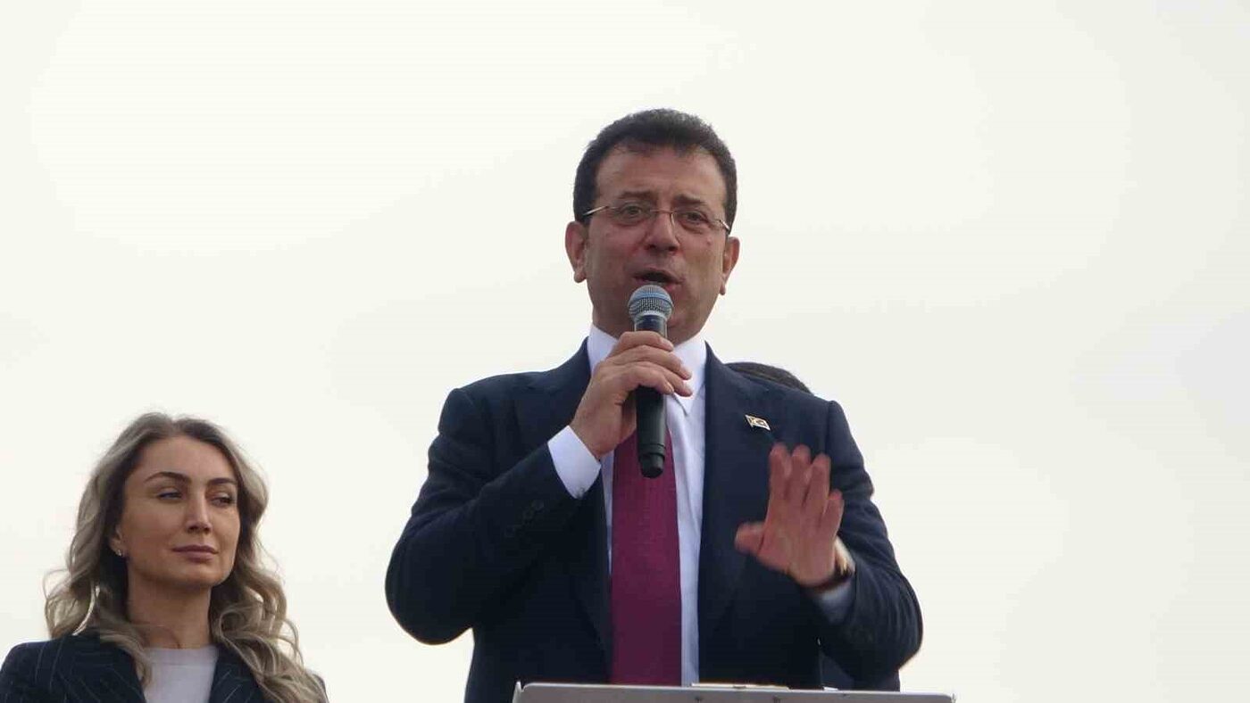 Ekrem İmamoğlu mazbatasını aldı, vatandaşlara seslendi