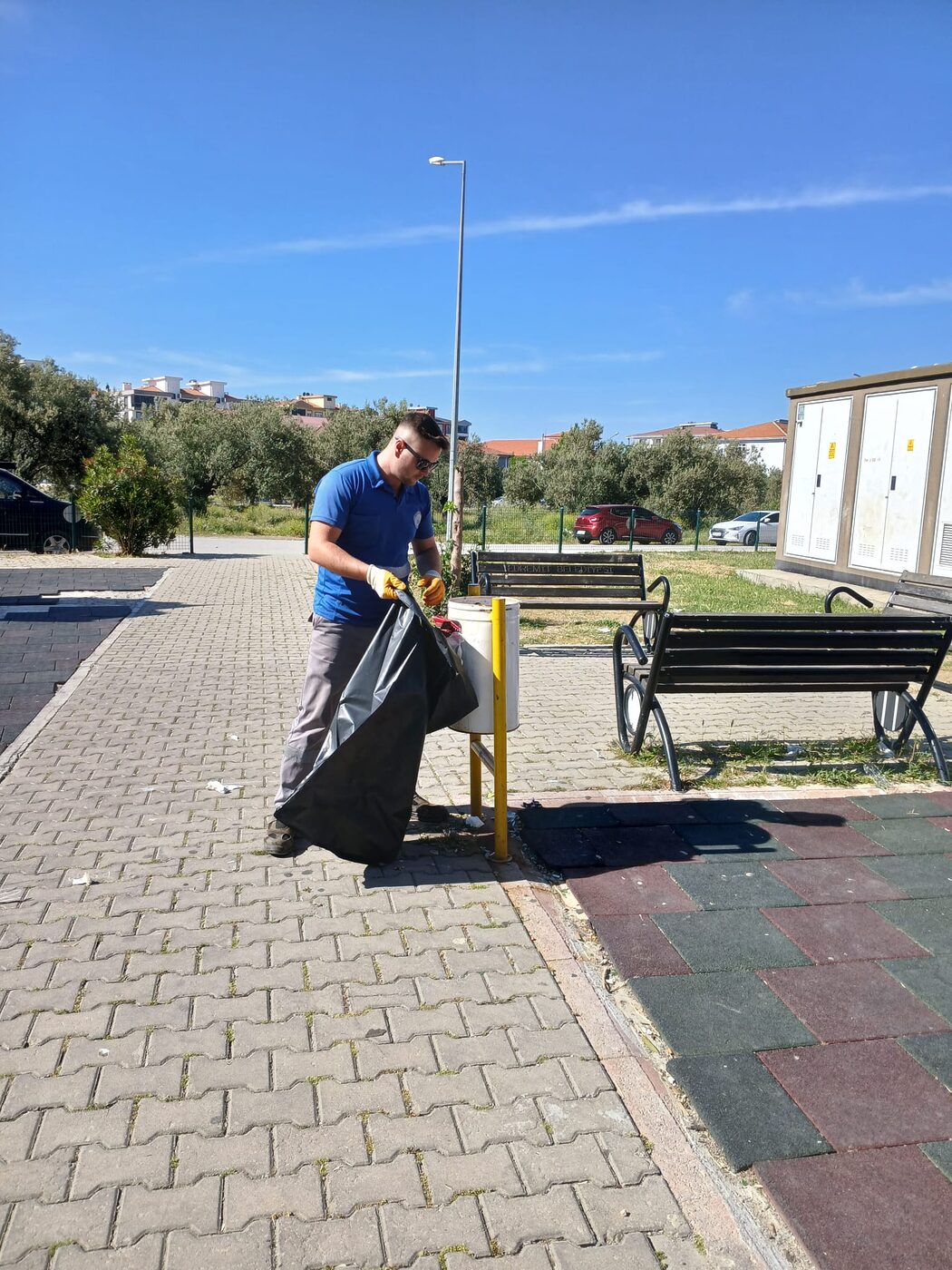 Edremit Belediyesi ekipleri, daha