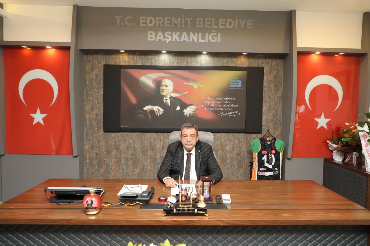 Edremit Belediye Başkanı Mehmet