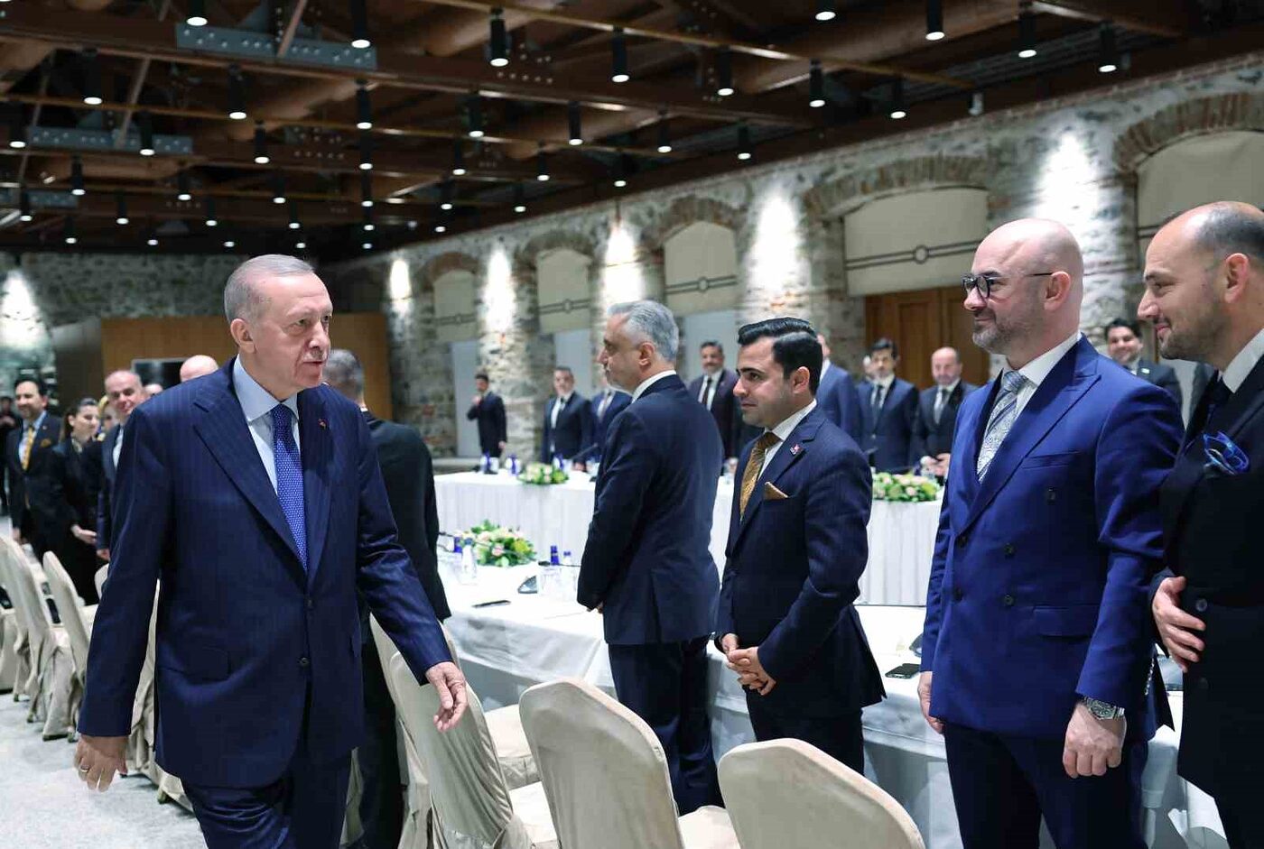 Cumhurbaşkanı Erdoğan: DOLMABAHÇE ÇALIŞMA OFİSİ’NDE MÜSİAD YÖNETİM KURULU’NU KABUL ETTİ