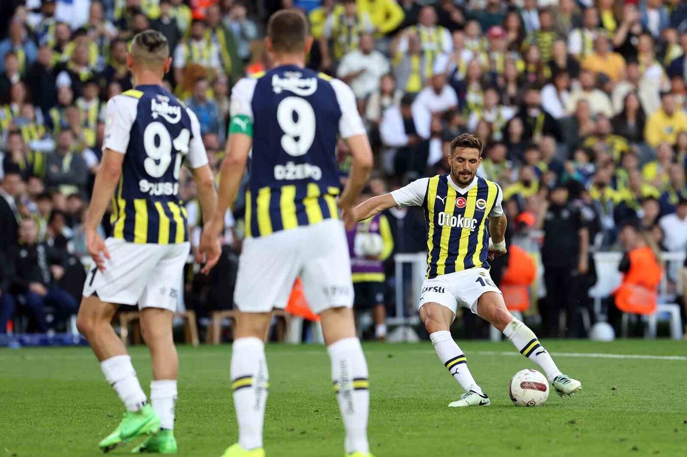 Fenerbahçe’nin hücum oyuncuları Dusan