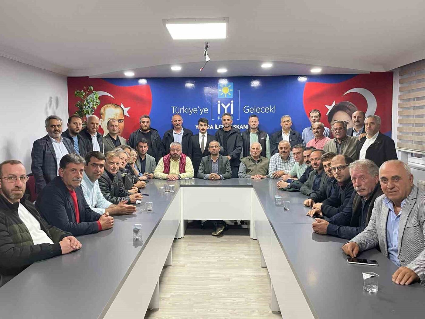 İYİ Parti Trabzon teşkilatında