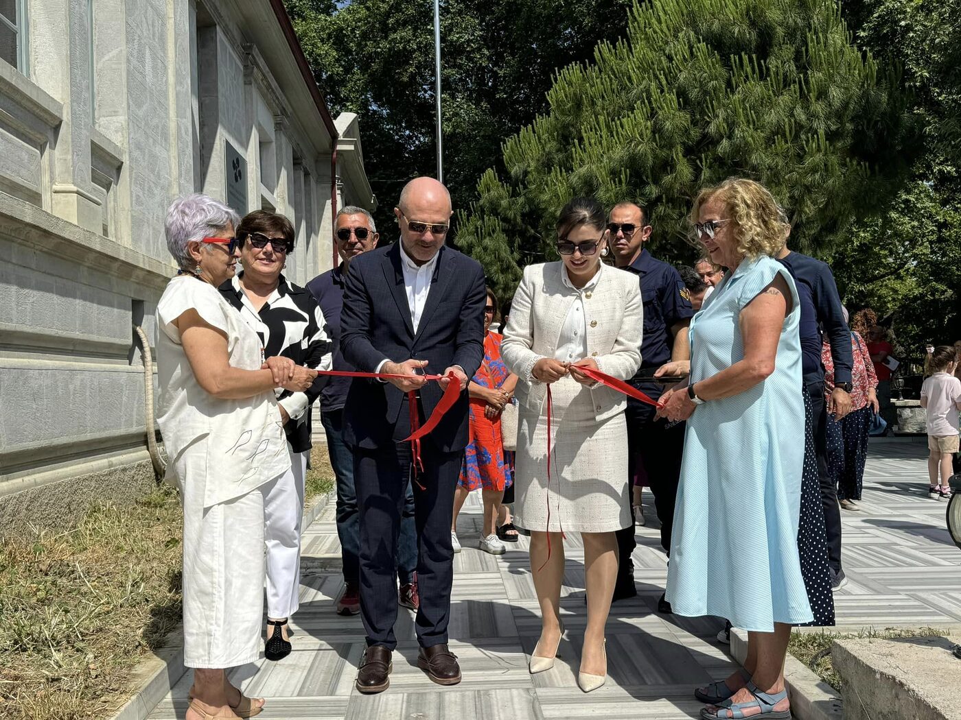 Marmara Adası'nda anaokulu, ortaokul,