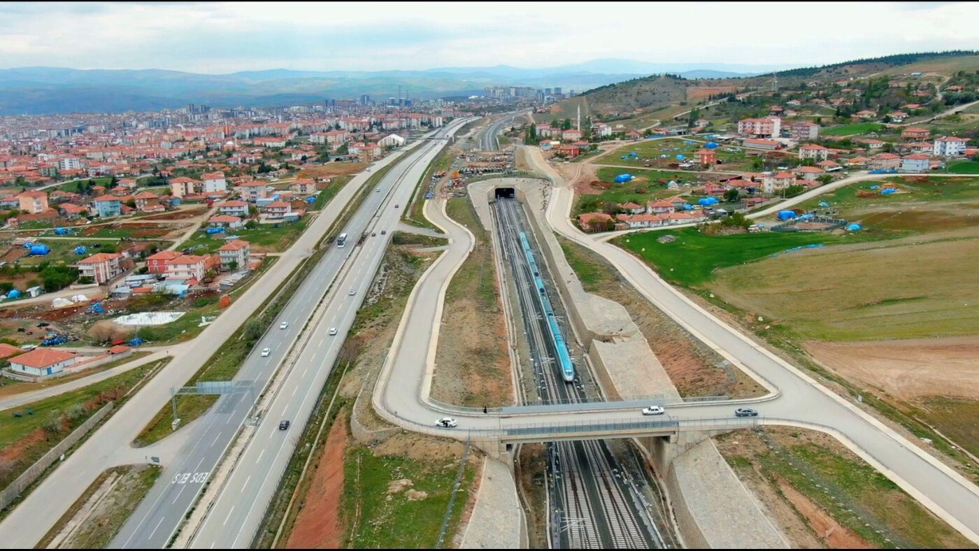 Ulaştırma ve Altyapı Bakanı