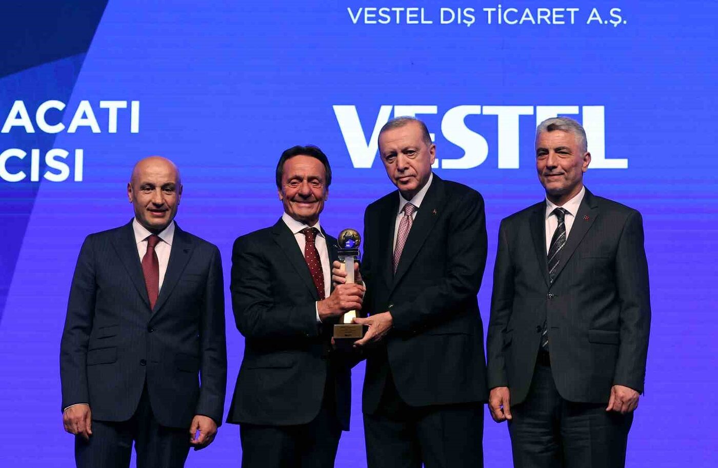 TİM’den Vestel’e ihracat şampiyonluğu ödülü