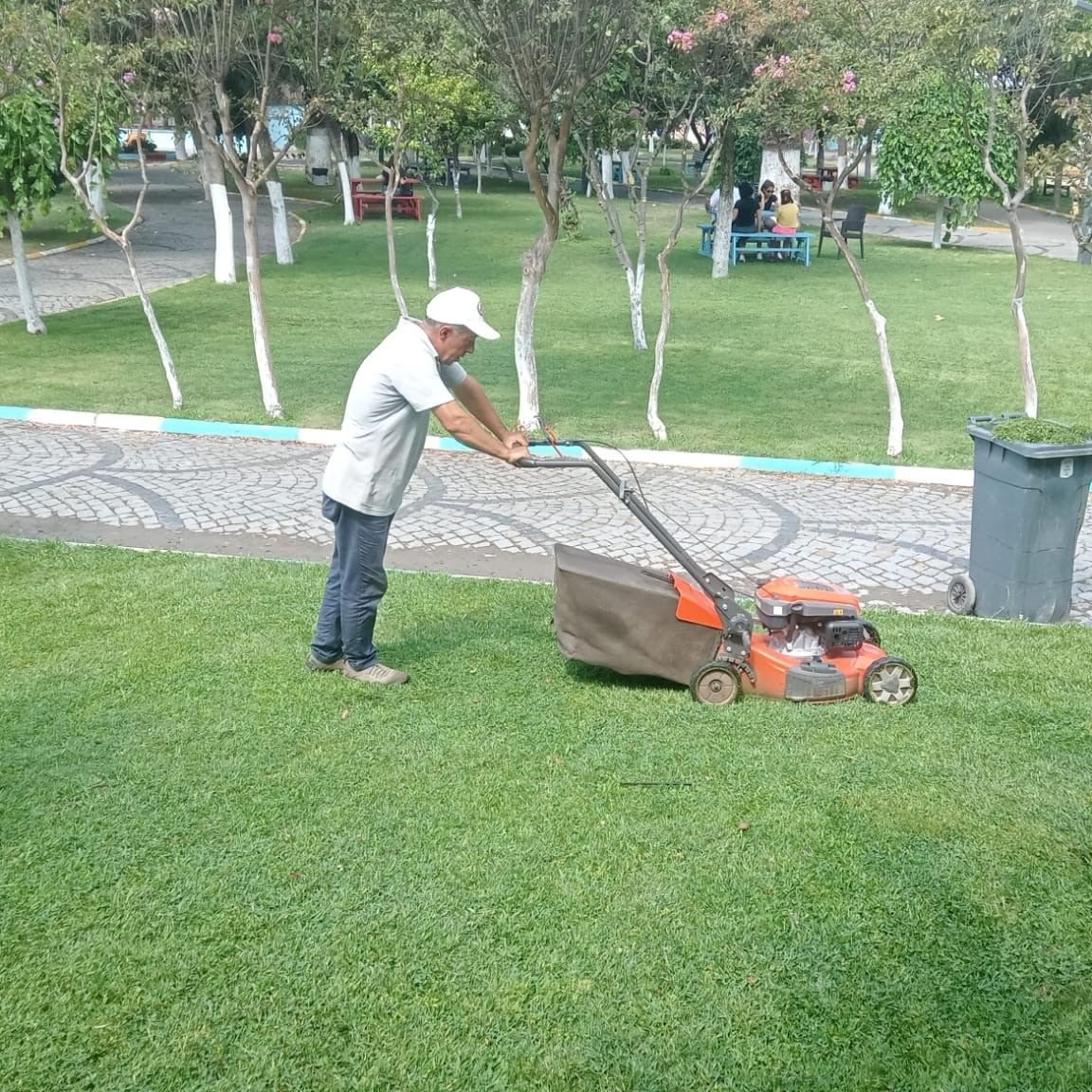 Susurluk Belediyesi ekipleri, daha