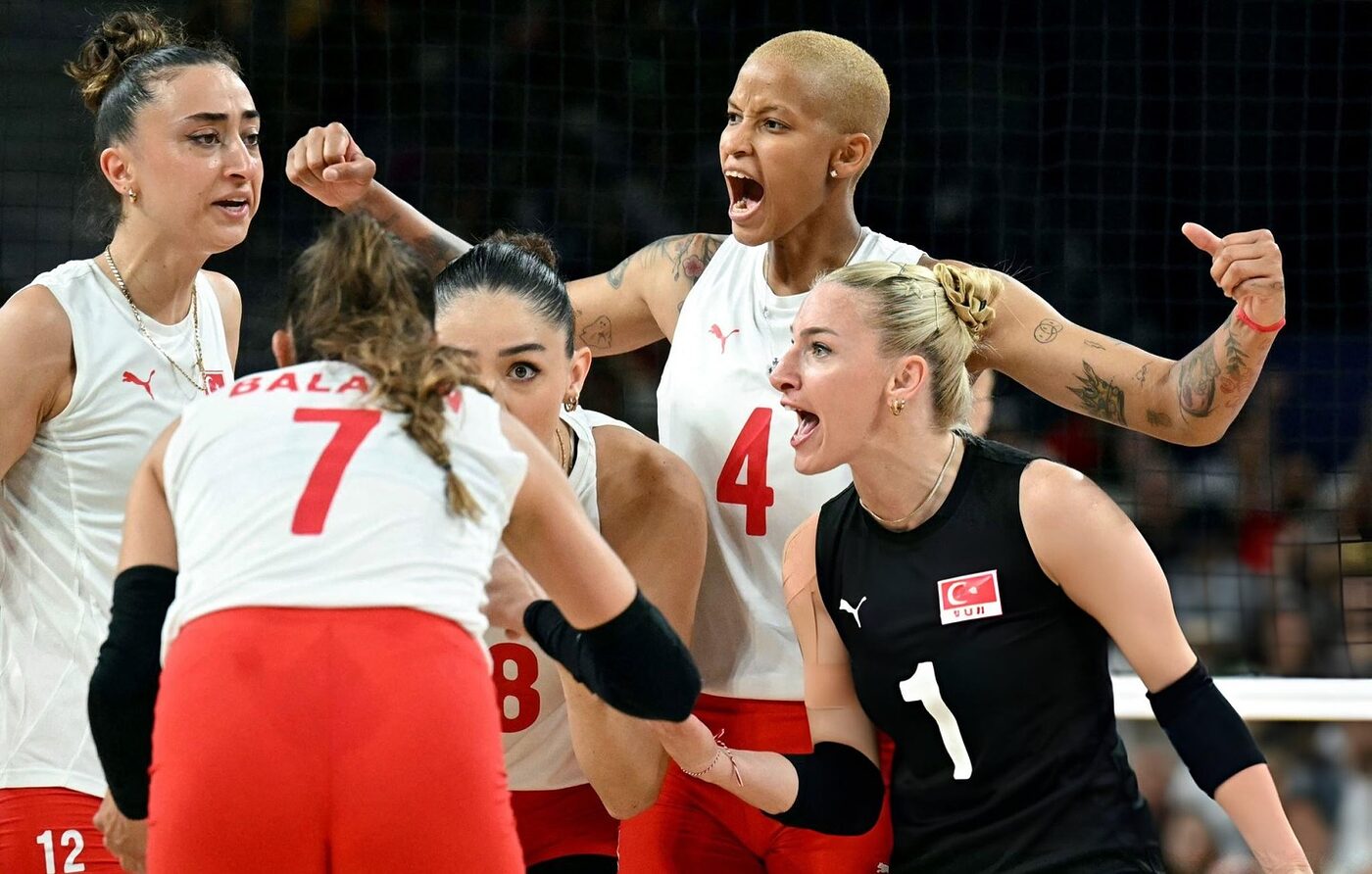 A Milli Kadın Voleybol