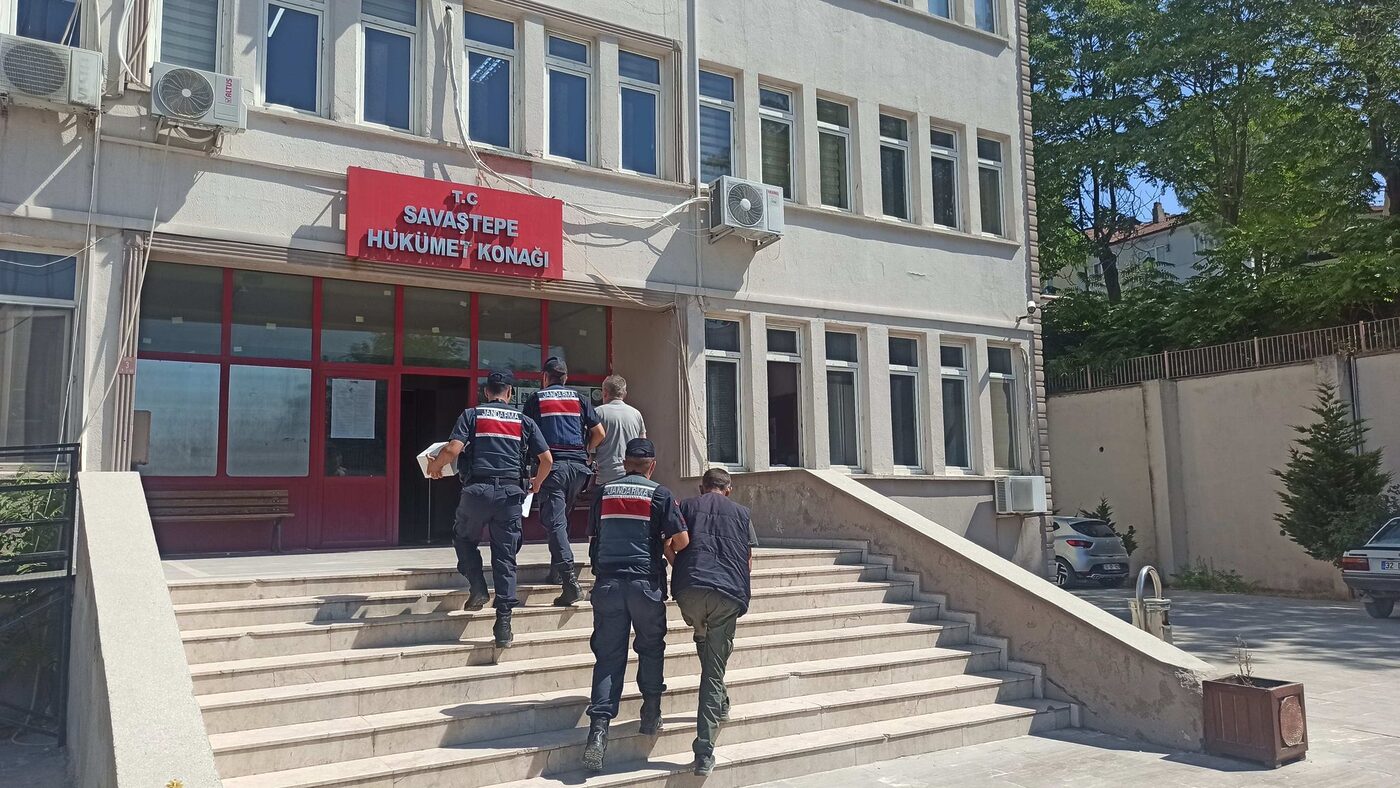 Balıkesir’in Savaştepe ilçesinde Jandarma