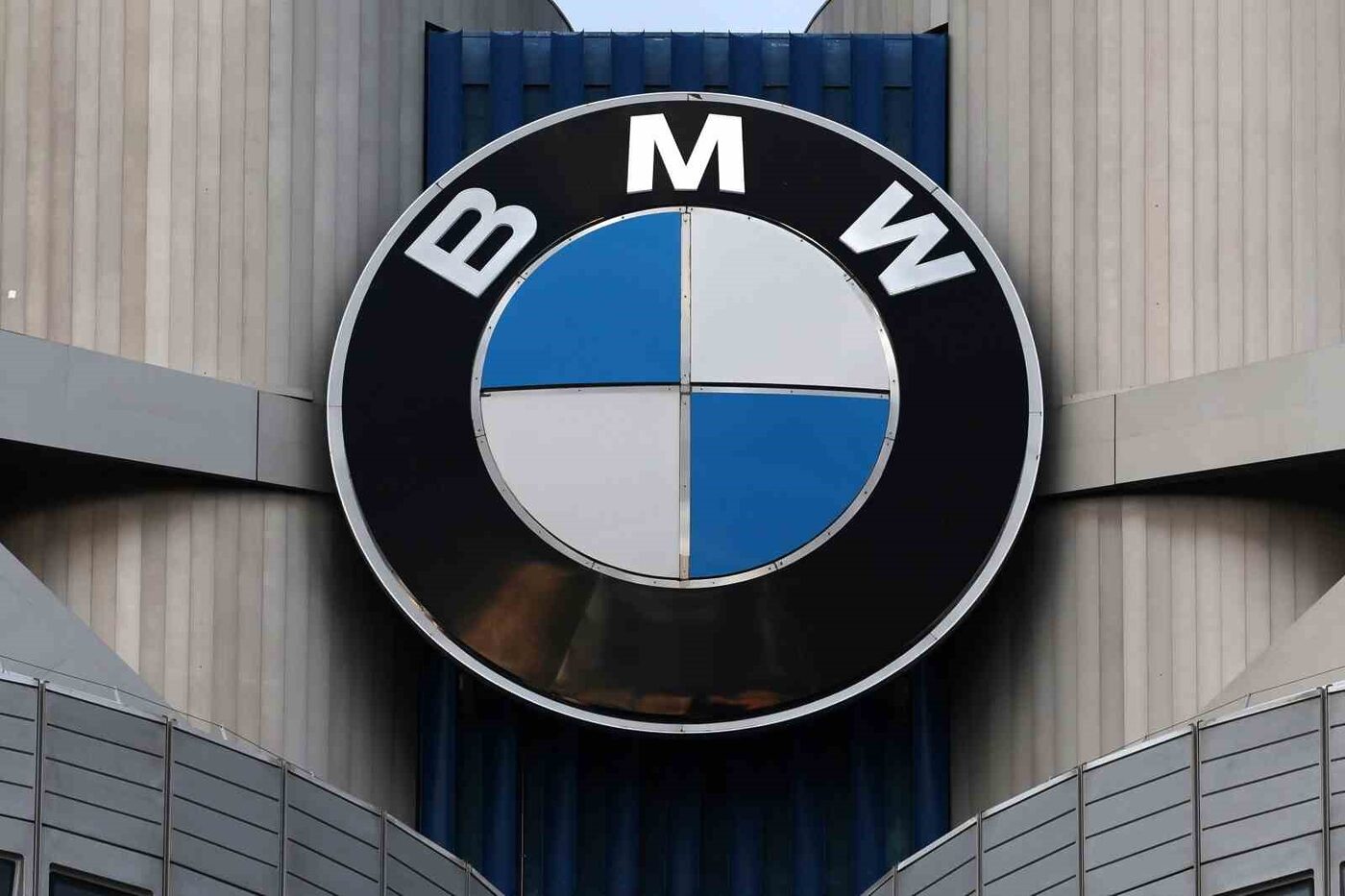 Alman otomobil üreticisi BMW,