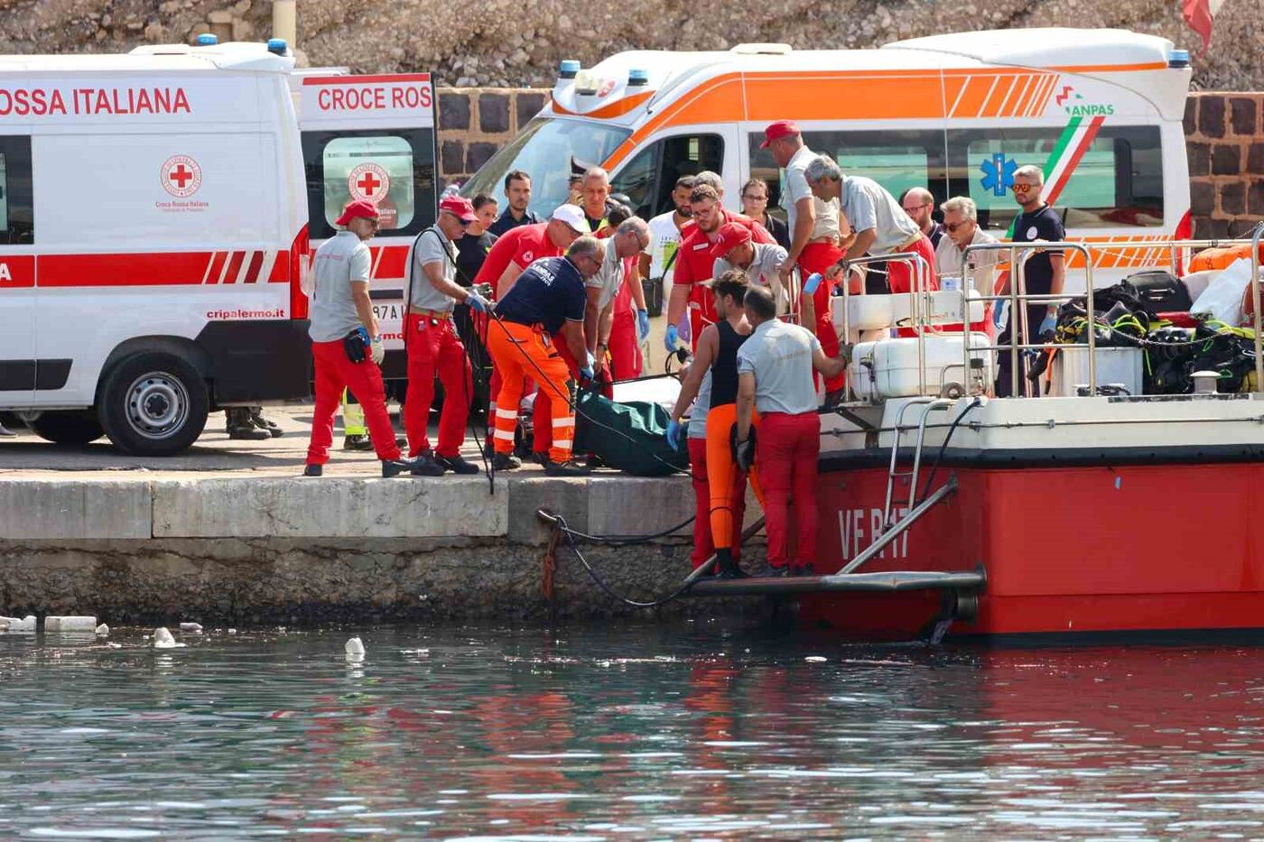 İtalya’nın Palermo şehri açıklarında