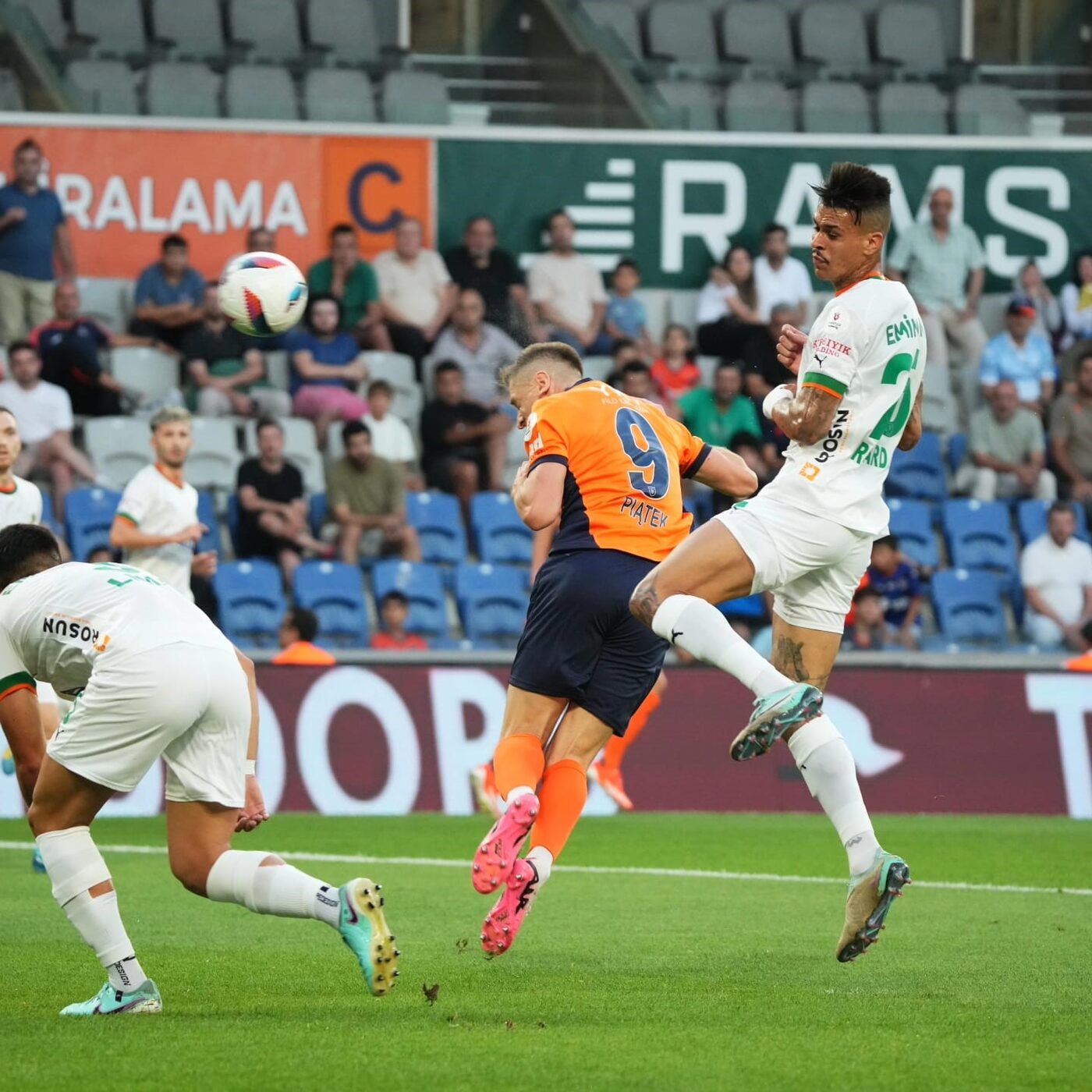 Trendyol Süper Lig: RAMS Başakşehir: 4 – Corendon Alanyaspor: 2